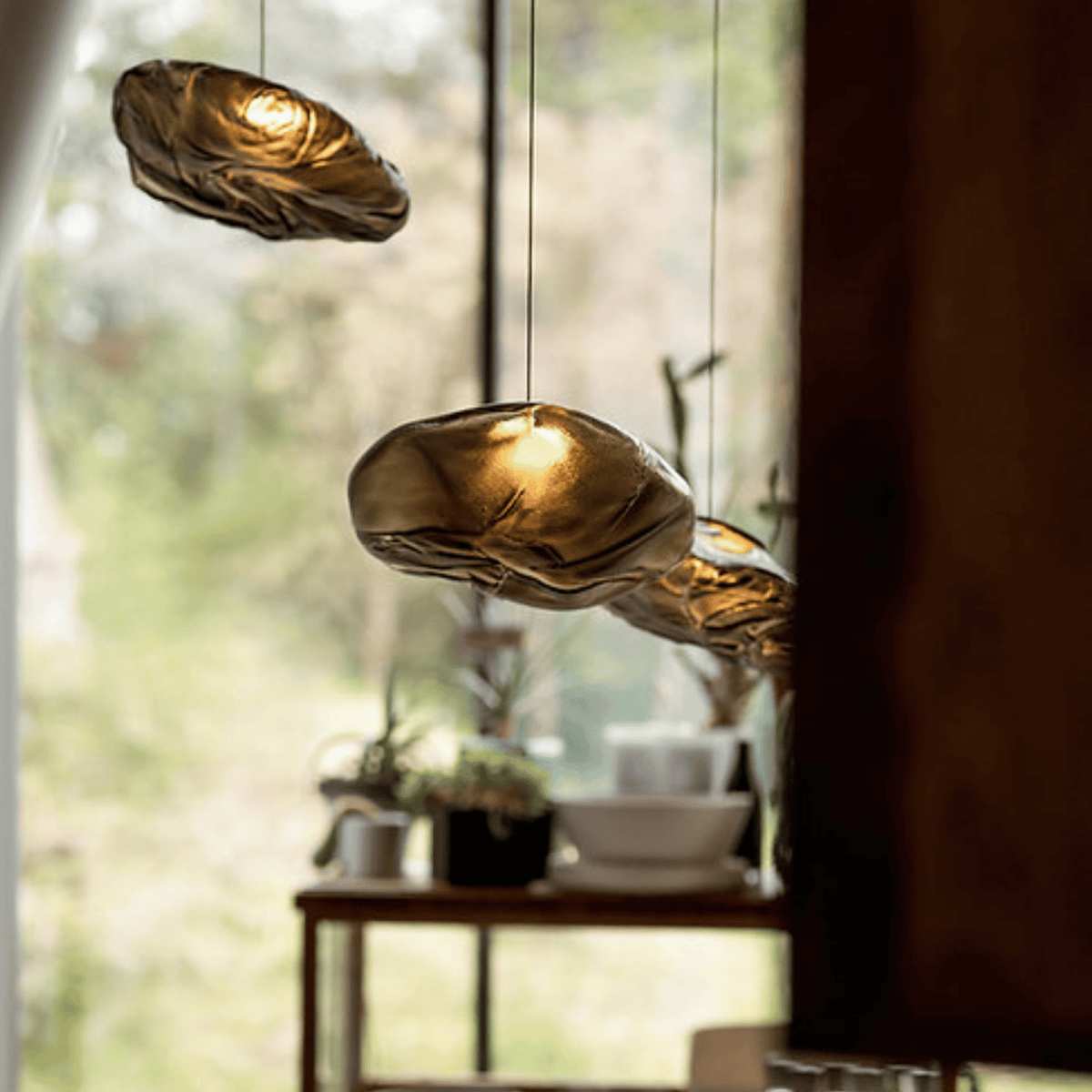 Lursing Pendant Light
